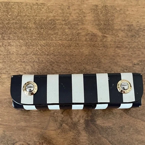 Henri Bendel Dice Set - Picture 2 of 8